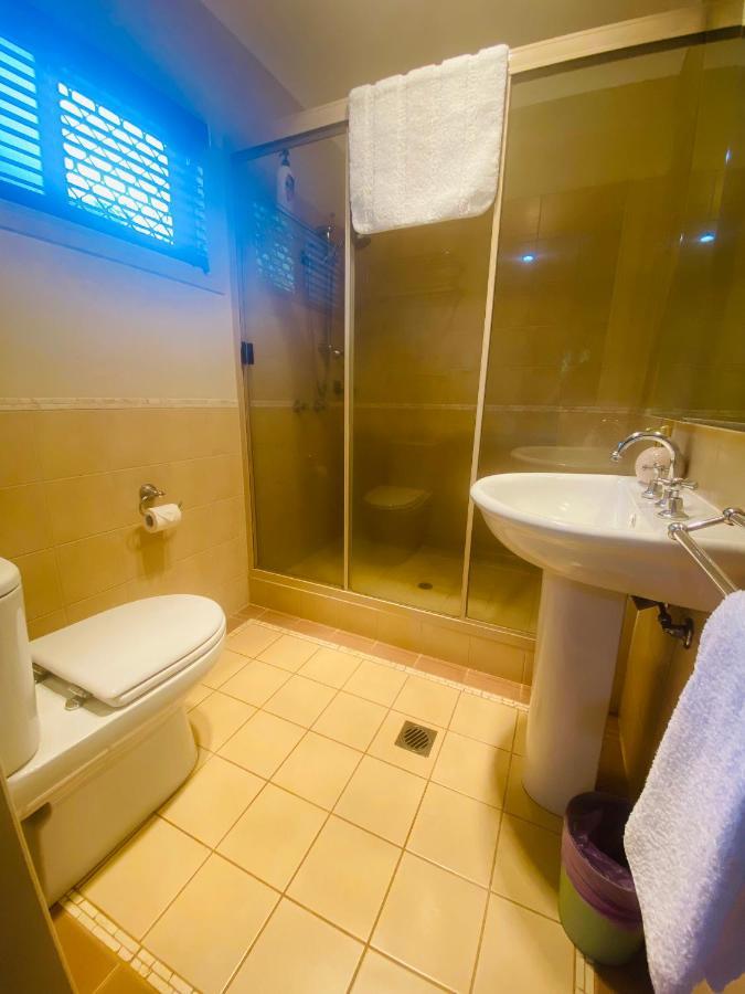 Hallorans Hill B&B Атертон Екстер'єр фото
